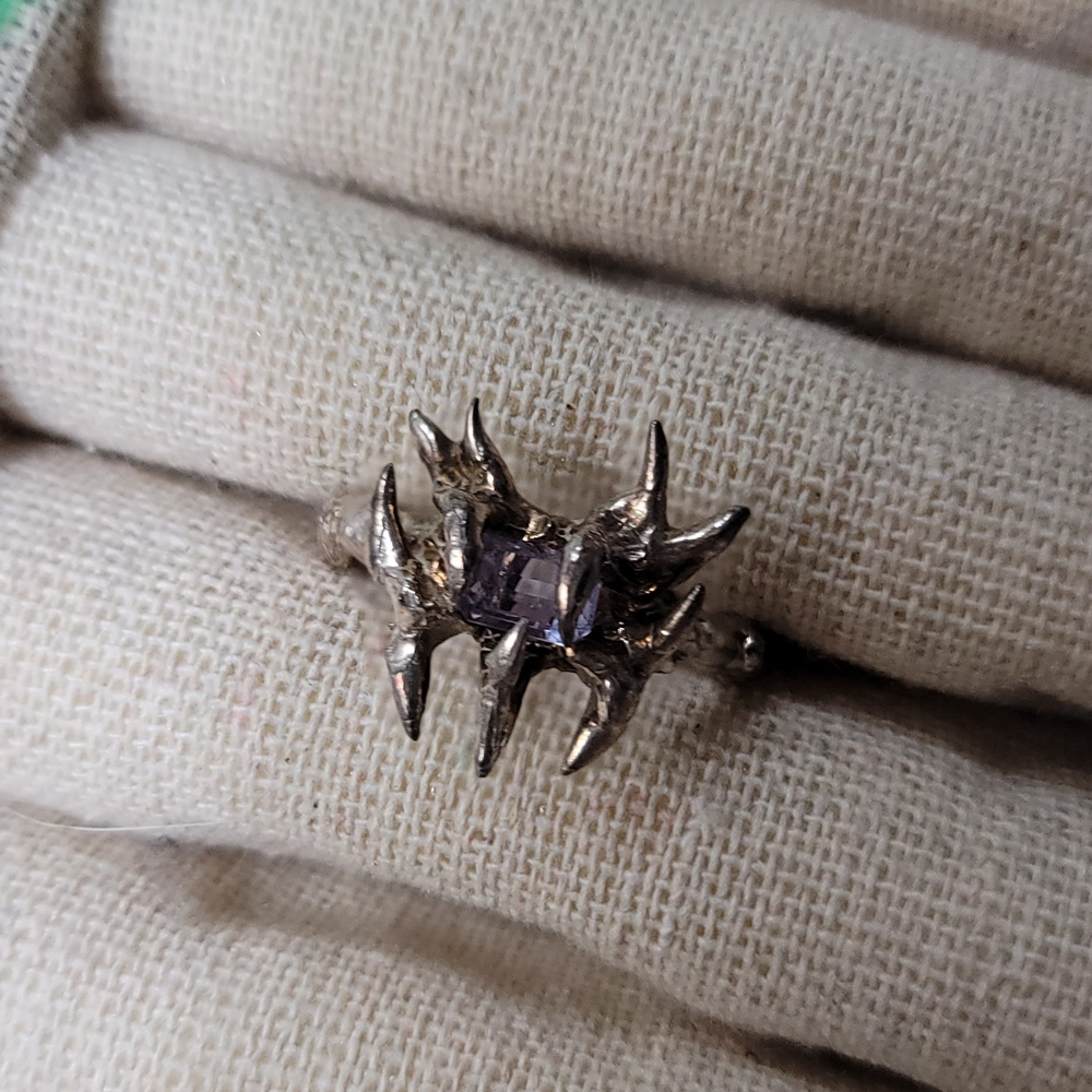 Harlot Hands Silver Ring With A Perrywinkel Crystal.